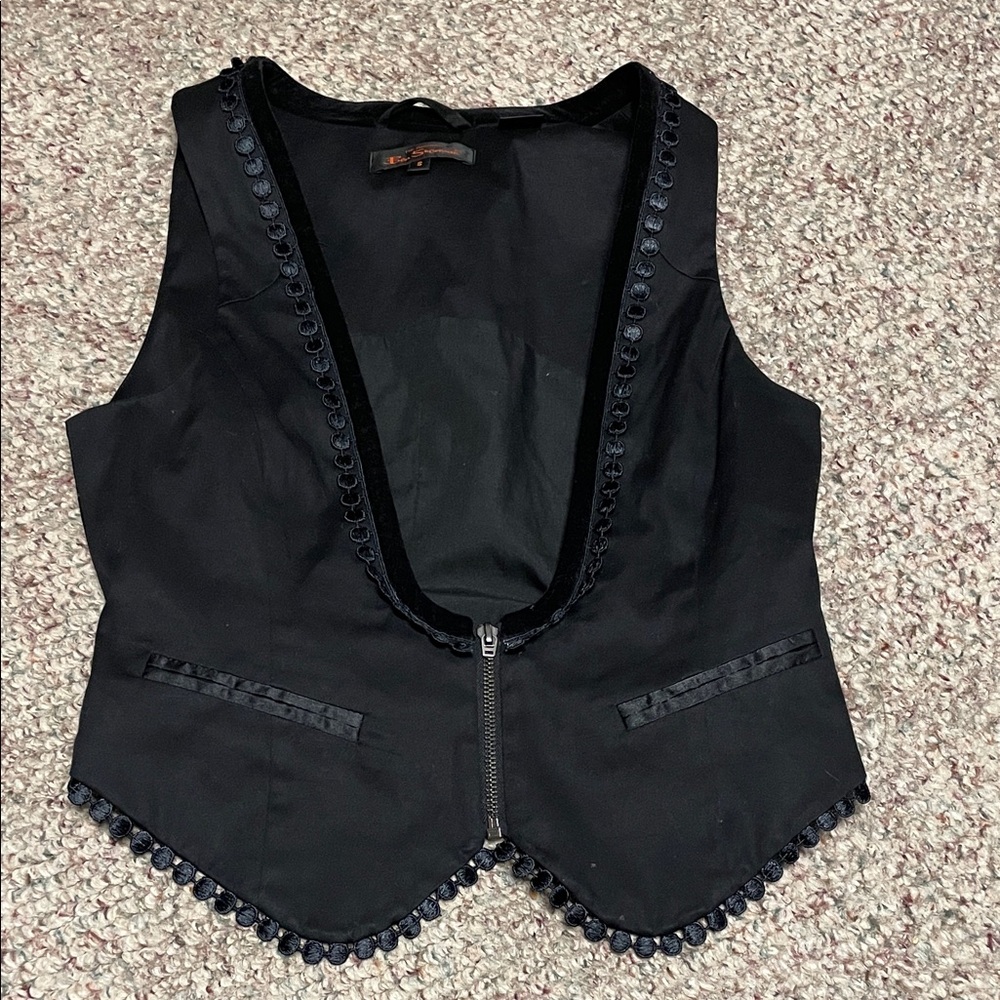 Ben Sherman Black velvet ribbon accent Vest - like new